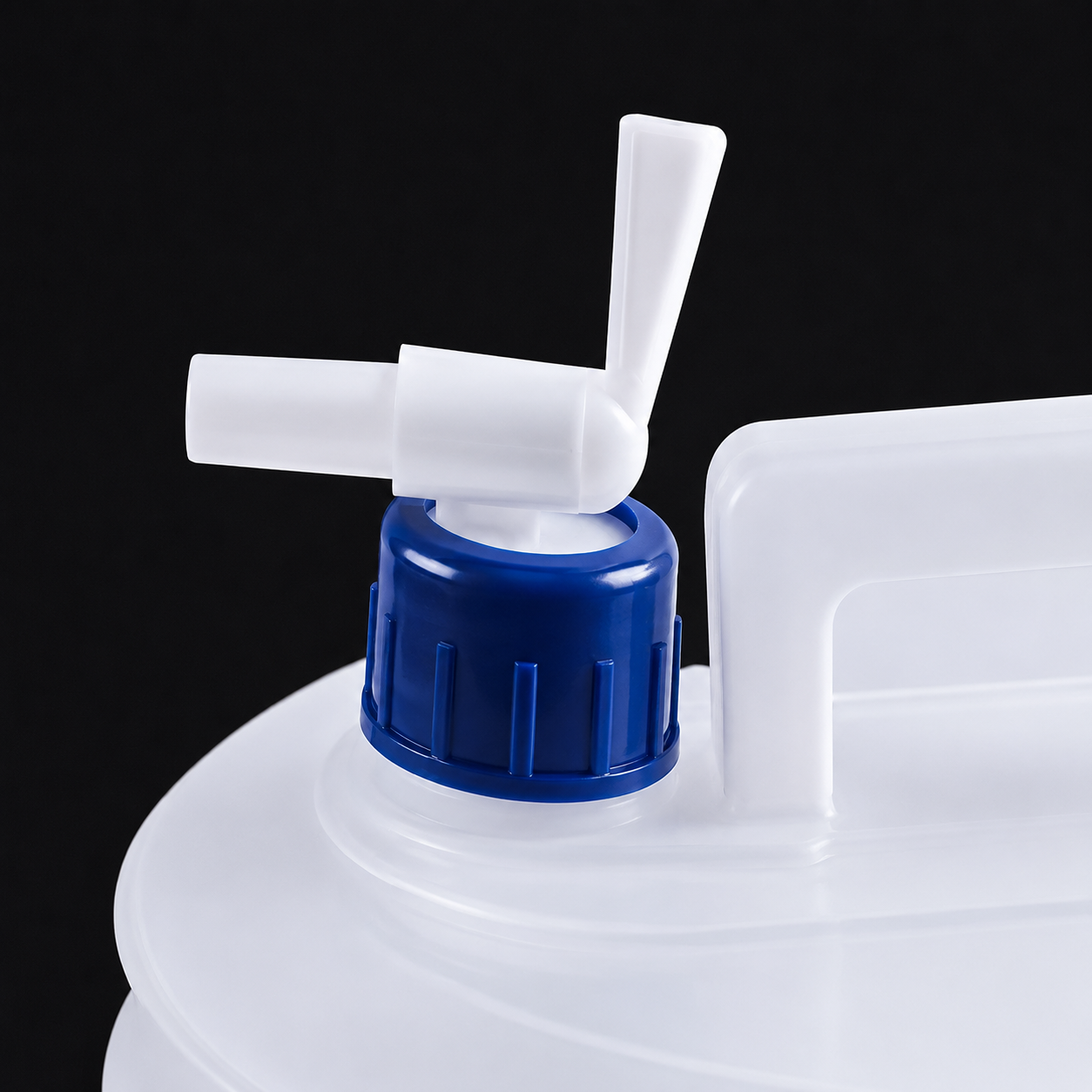 VIONEXIA™ AquaFold Water Container